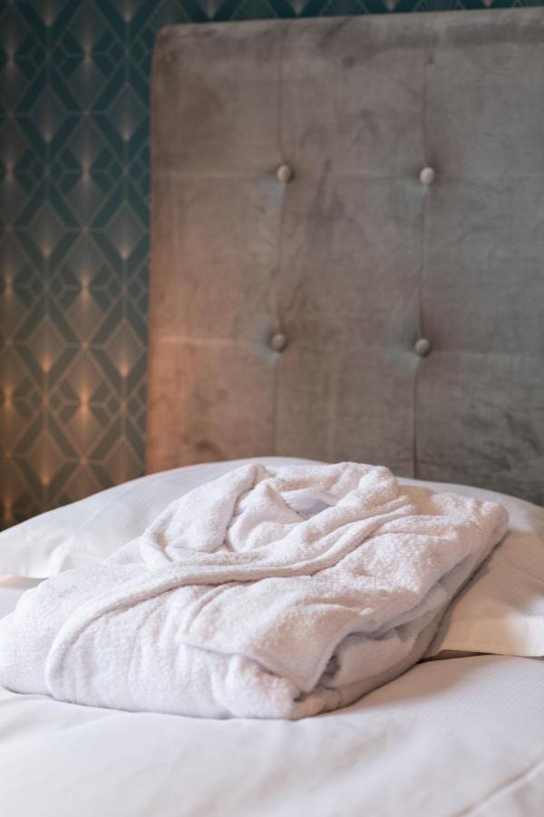 Belle Surprise Coeur De Ville, Cosy Avec Terrasse Cannes Exterior foto